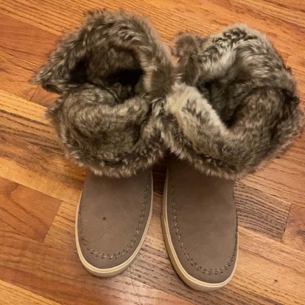 Toms Leather + Fur (Faux) Boots